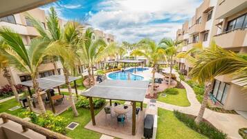 Gác dành cho gia đình | Hiên