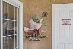 Exterior detail - ★ Galactic Dream: Arcade, Theater, Minigolf, & more! ★ (Stanton)