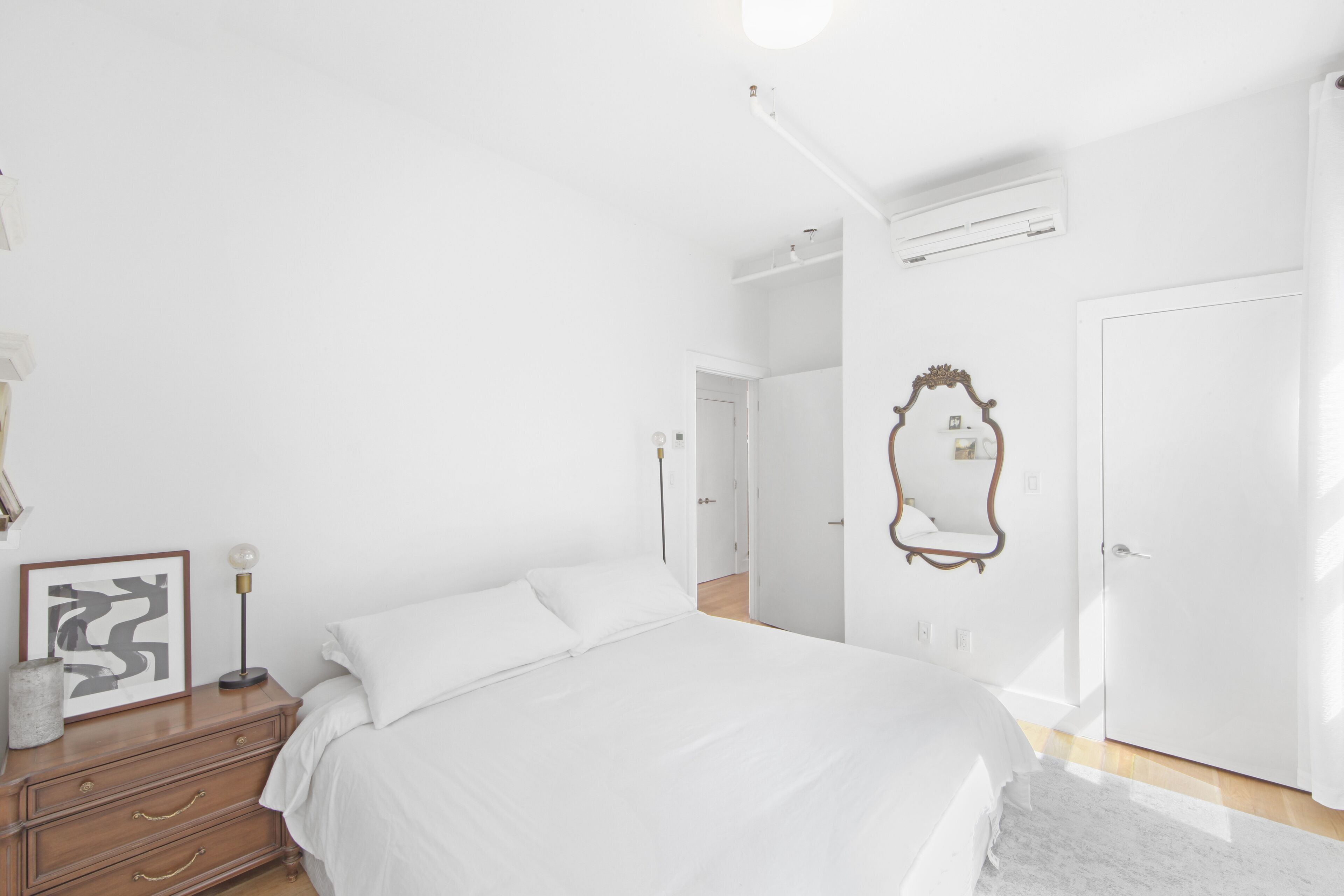 Gorgeous 2 Bed / 2 Bath Apartment