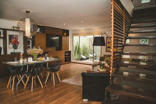 This condominium is a 2 bedroom(s), 2.5 bathrooms, located in Ciudad de México, Ciudad de México.