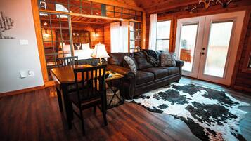 TV, fireplace, books, stereo