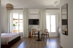 Deluxe studio | Een laptopwerkplek, gratis wifi, beddengoed