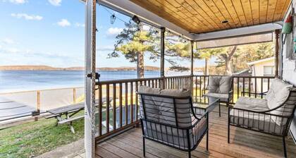Cottage · Beachfront Cottage on Lake Champlain, Colchester