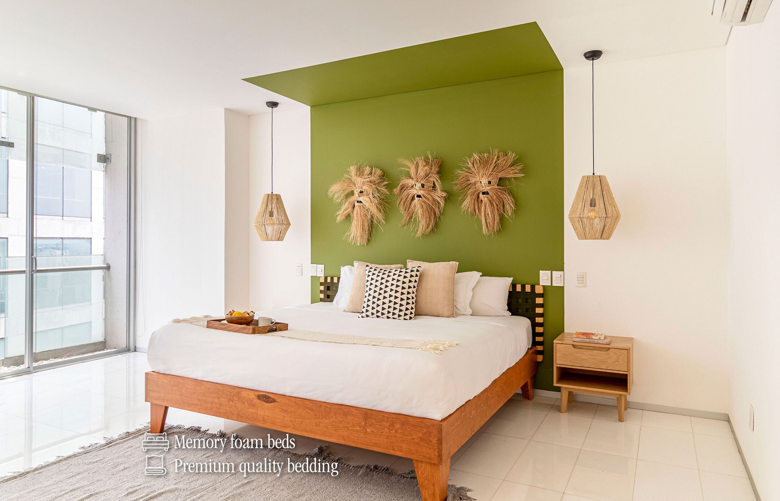 Classic Apartment | Hypo-allergenic bedding, in-room safe, individually decorated, desk