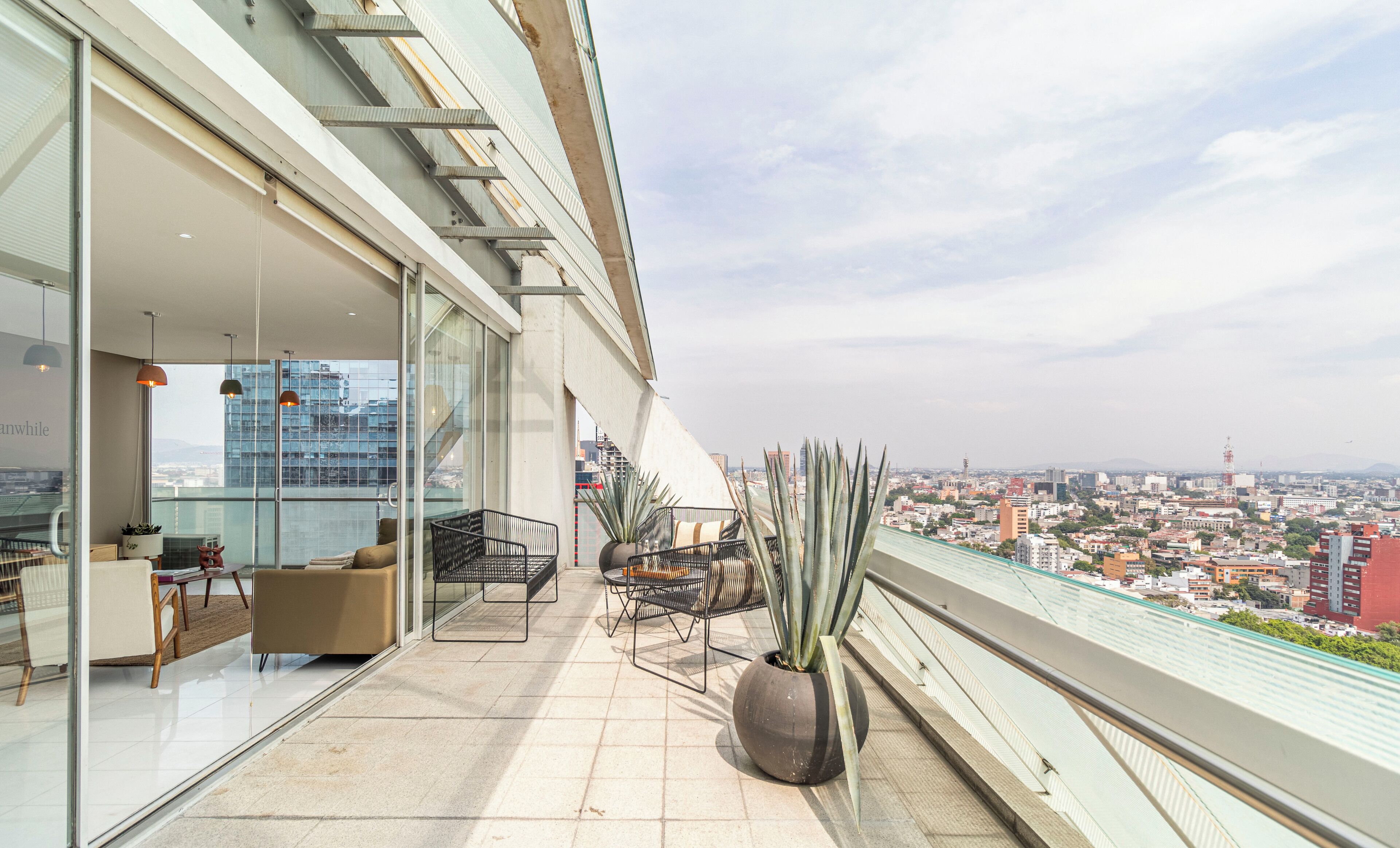 Exclusive Apartment | Terrace/patio