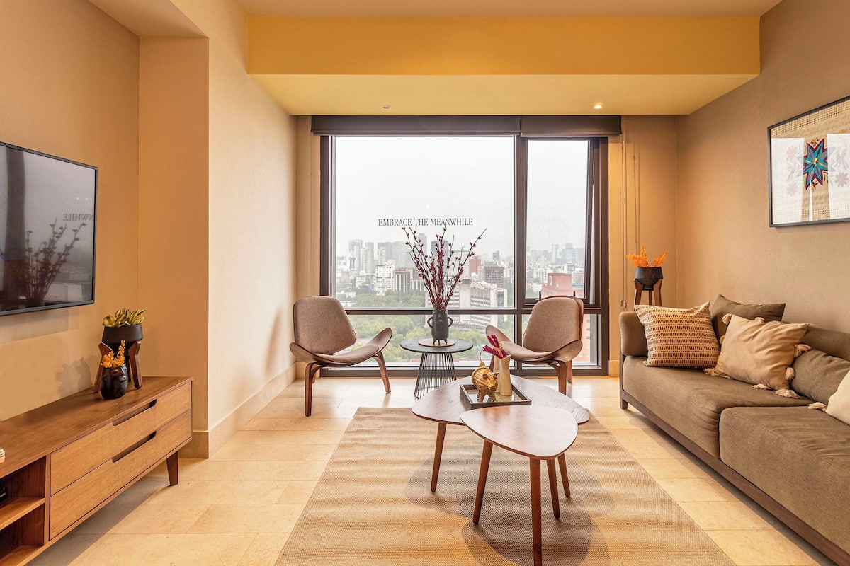 Apartamento luxo | Área de estar | TV LED 50 polegadas com canais a cabo, TV