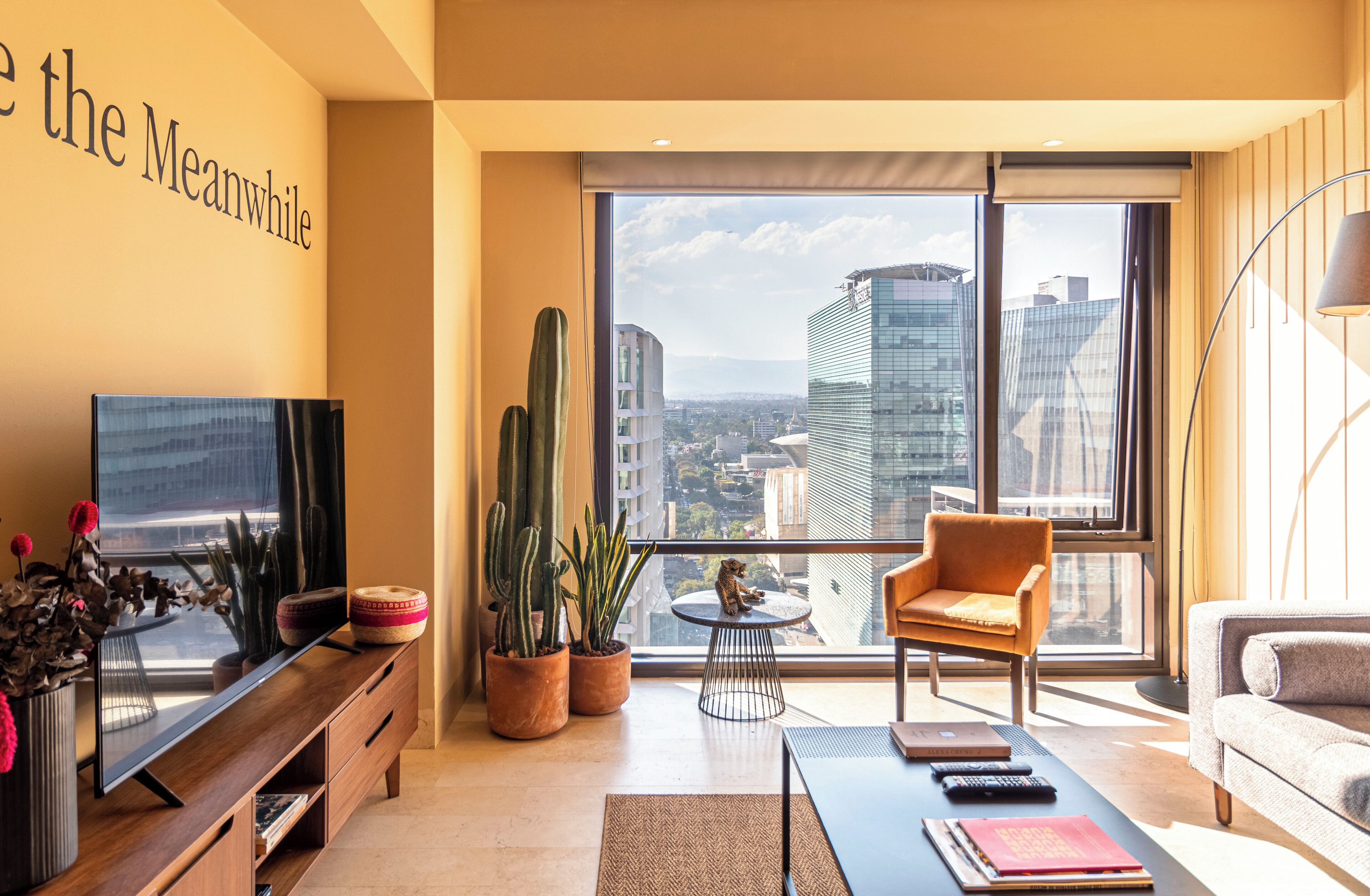 Appartamento Exclusive | Area soggiorno | TV LED 50 pollici con canali via cavo, TV