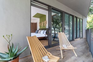 Deluxe Apartment | Terrace/patio - Taman by Kukun (Mexico City)