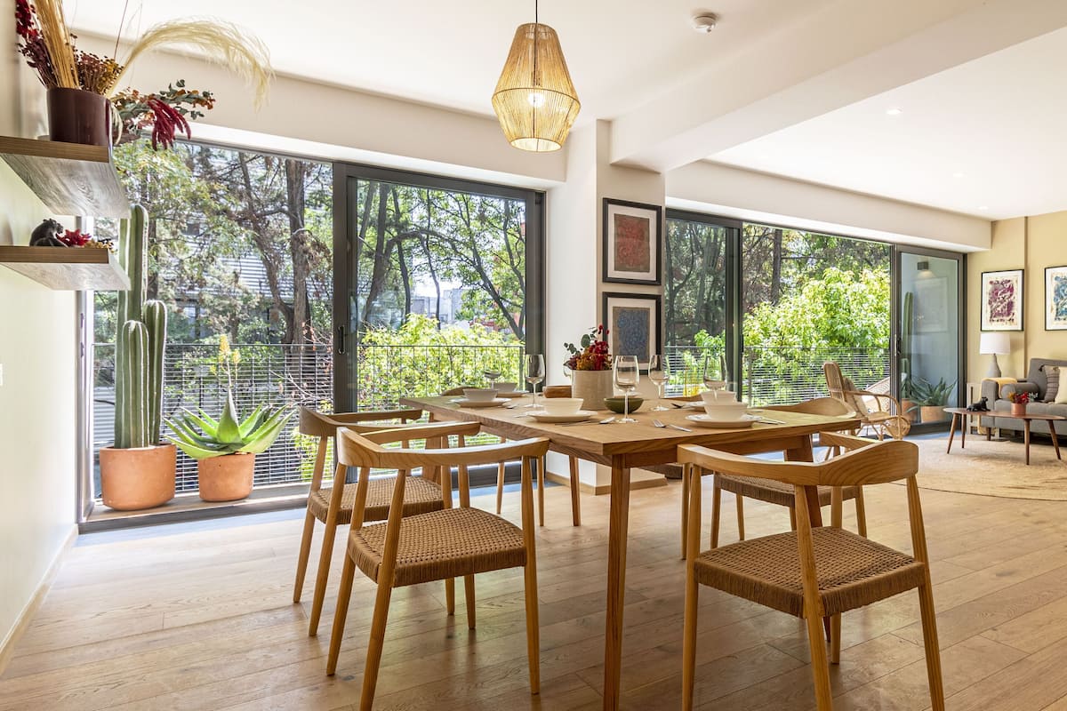 Exclusive Apartment | Dining room