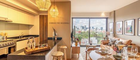 Appartamento City, vista città | Sala da pranzo