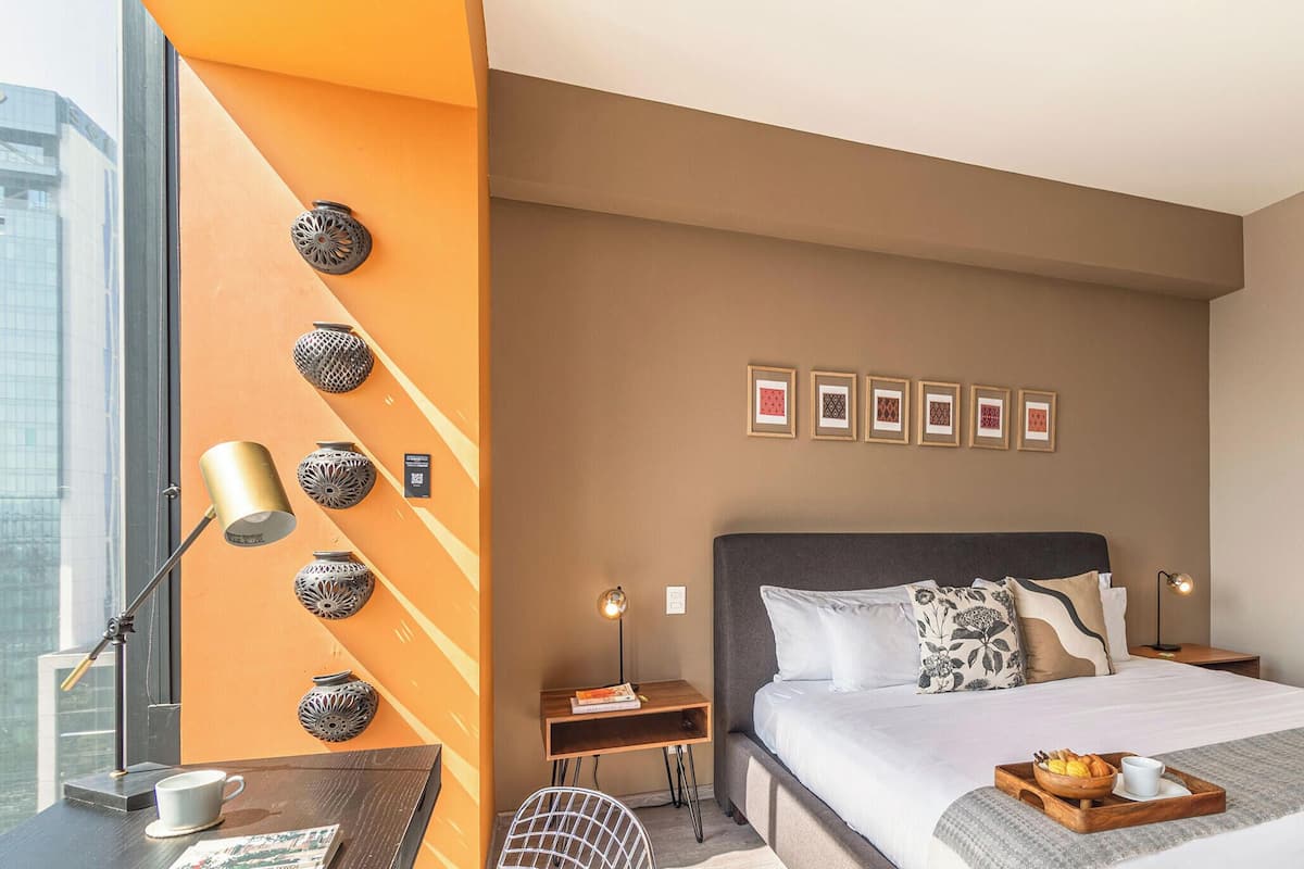 Basic Apartment | Hypo-allergenic bedding, in-room safe, individually decorated