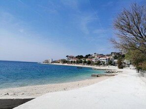 Beach - Apartments Sun & Sea - One Bedroom Apartment with Terrace (Dugi Rat)