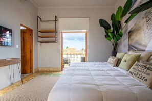 2 slaapkamers, een strijkplank/strijkijzer, gratis wifi, beddengoed