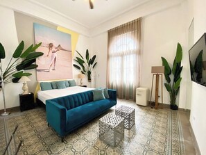 2 habitaciones, tabla de planchar con plancha y wifi gratis 