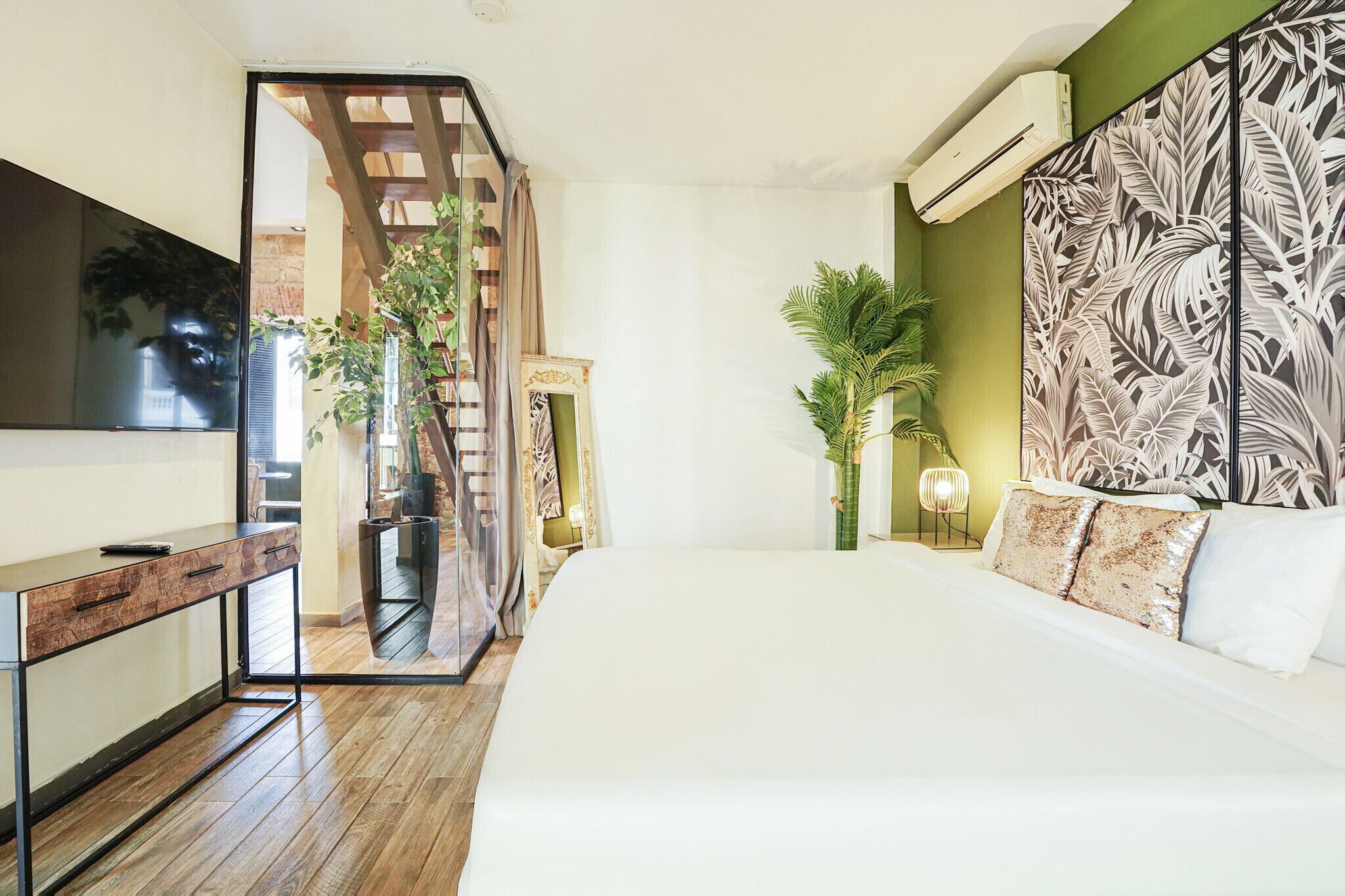 3 chambres, fer et planche à repasser, Wi-Fi gratuit, draps fournis