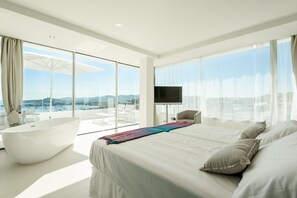 4 bedrooms, free WiFi, bed sheets