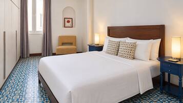 2 bedrooms, iron/ironing board, WiFi (free), bed sheets