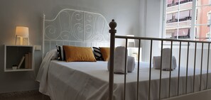3 bedrooms, iron/ironing board, travel cot, free WiFi