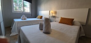 3 bedrooms, iron/ironing board, travel cot, free WiFi
