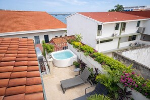 Pool - Beautiful Apartment with Terrace | Casco Viejo | M3 (Ciudad de Panamá)