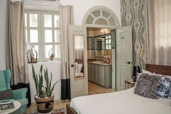 Fer et planche Ă repasser, Wi-Fi gratuit, draps fournis