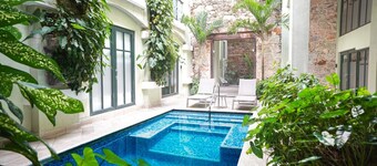 PENTHOUSE with rooftop and pool  5 rooms  DI5