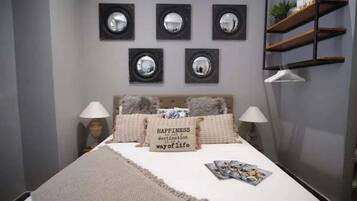 3 bedrooms, iron/ironing board, free WiFi, bed sheets