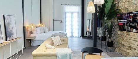 1 bedroom, iron/ironing board, free WiFi, bed sheets