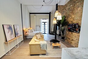 1 chambre, fer et planche à repasser, Wi-Fi gratuit, draps fournis