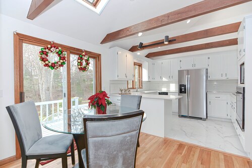 Spacious 3 Bedroom Private Home in East Harwich