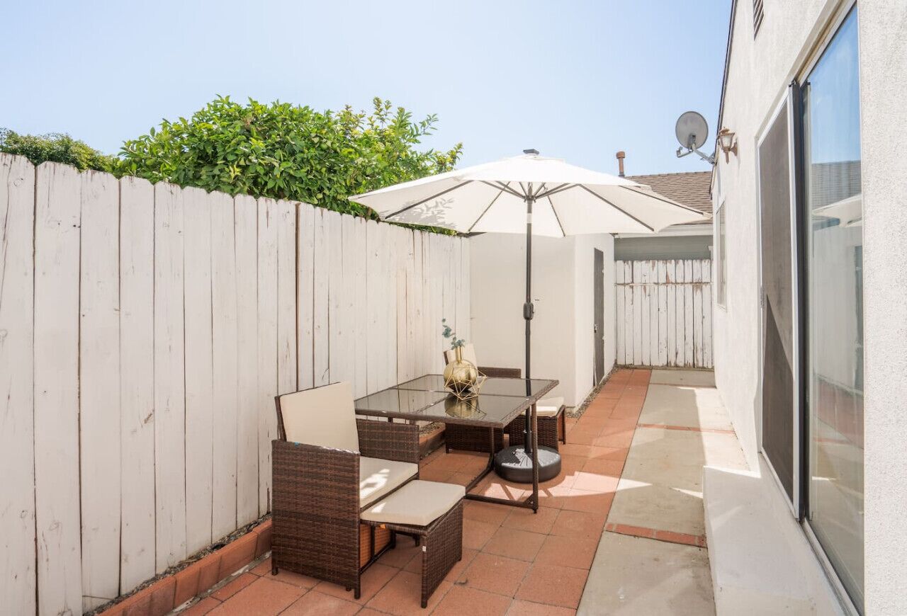 屋外ダイニングエリア