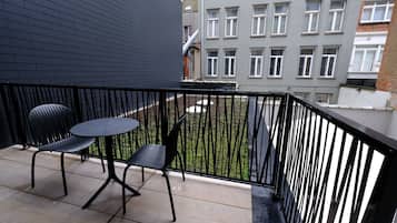 Panoramic Studio Suite | Terrace/patio