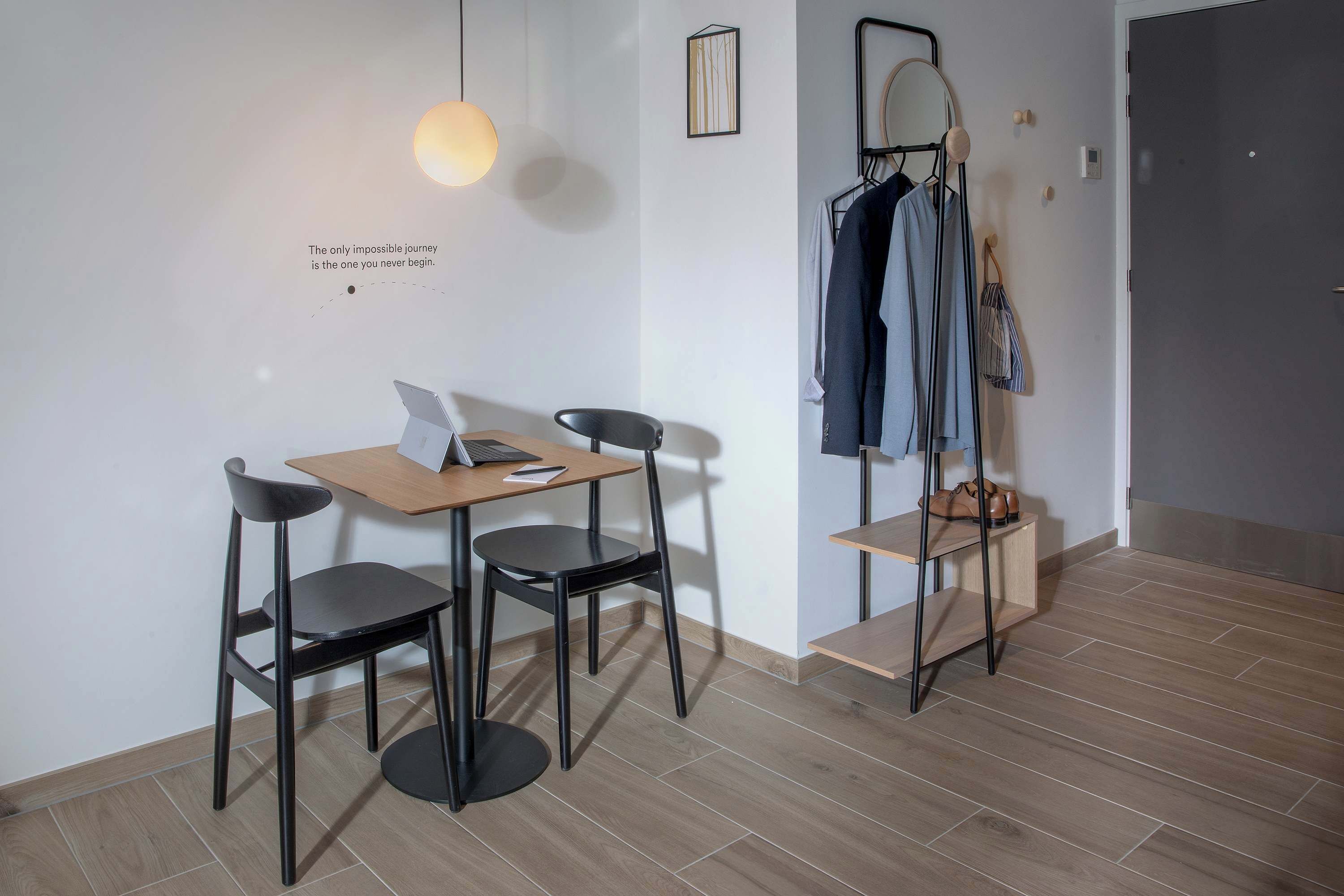 Deluxe studio suite | Individueel gedecoreerd, individueel gemeubileerd, een bureau