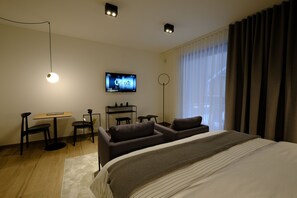 Két bảo mật tại phòng, trang trí khác biệt