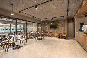 Café - Ramada By Wyndham Erzurum (Erzurum)