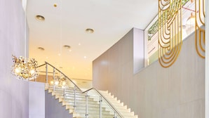 Lobby - Ramada By Wyndham Doha Old Town (Doha)