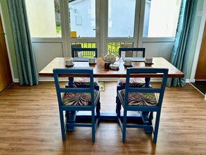Dining - Peaceful, streamside, detached bungalow - close attractions, walks & beaches (Liskeard)