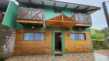 Majoituspaikan julkisivu