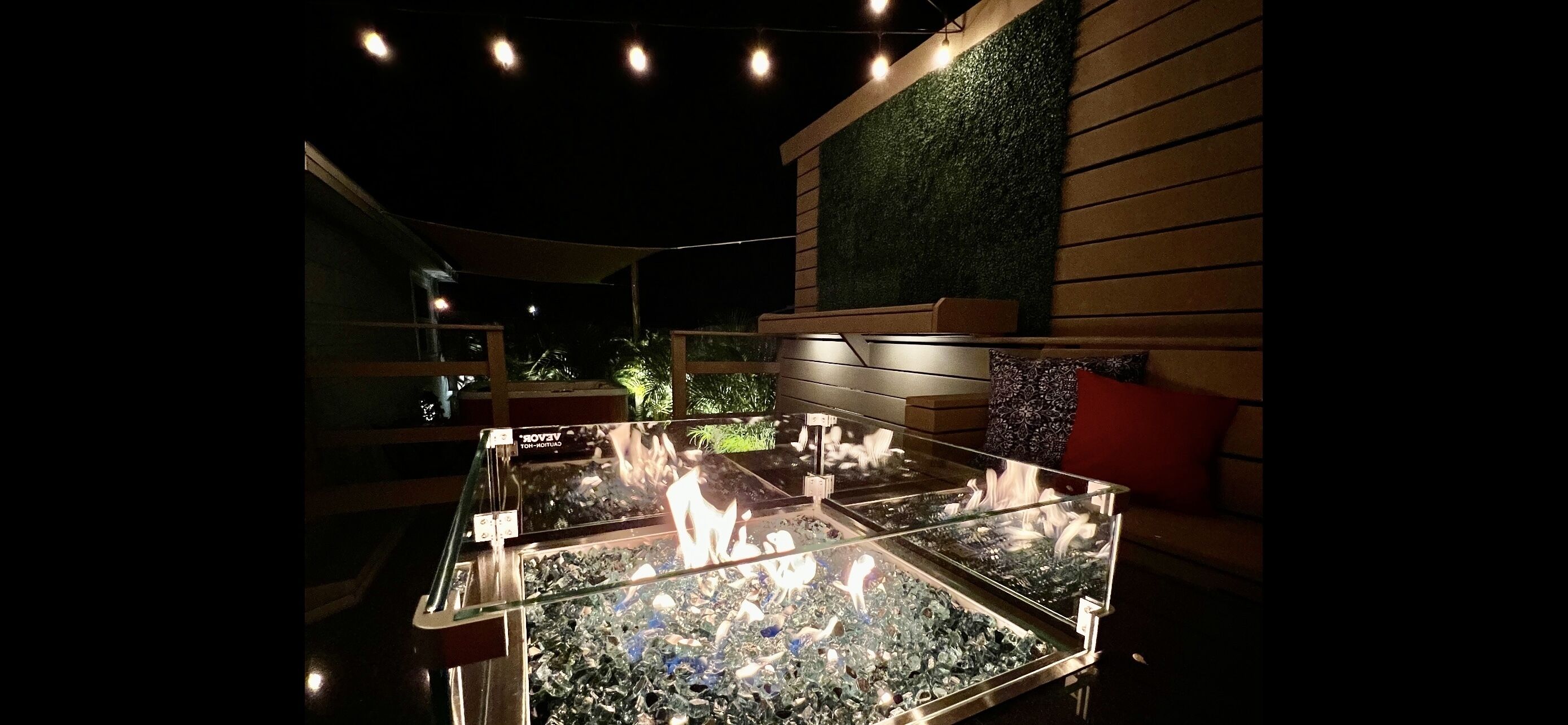 St Pete Bungalow-Oasis-HotTub-FirePit-RV/Boat Pkg