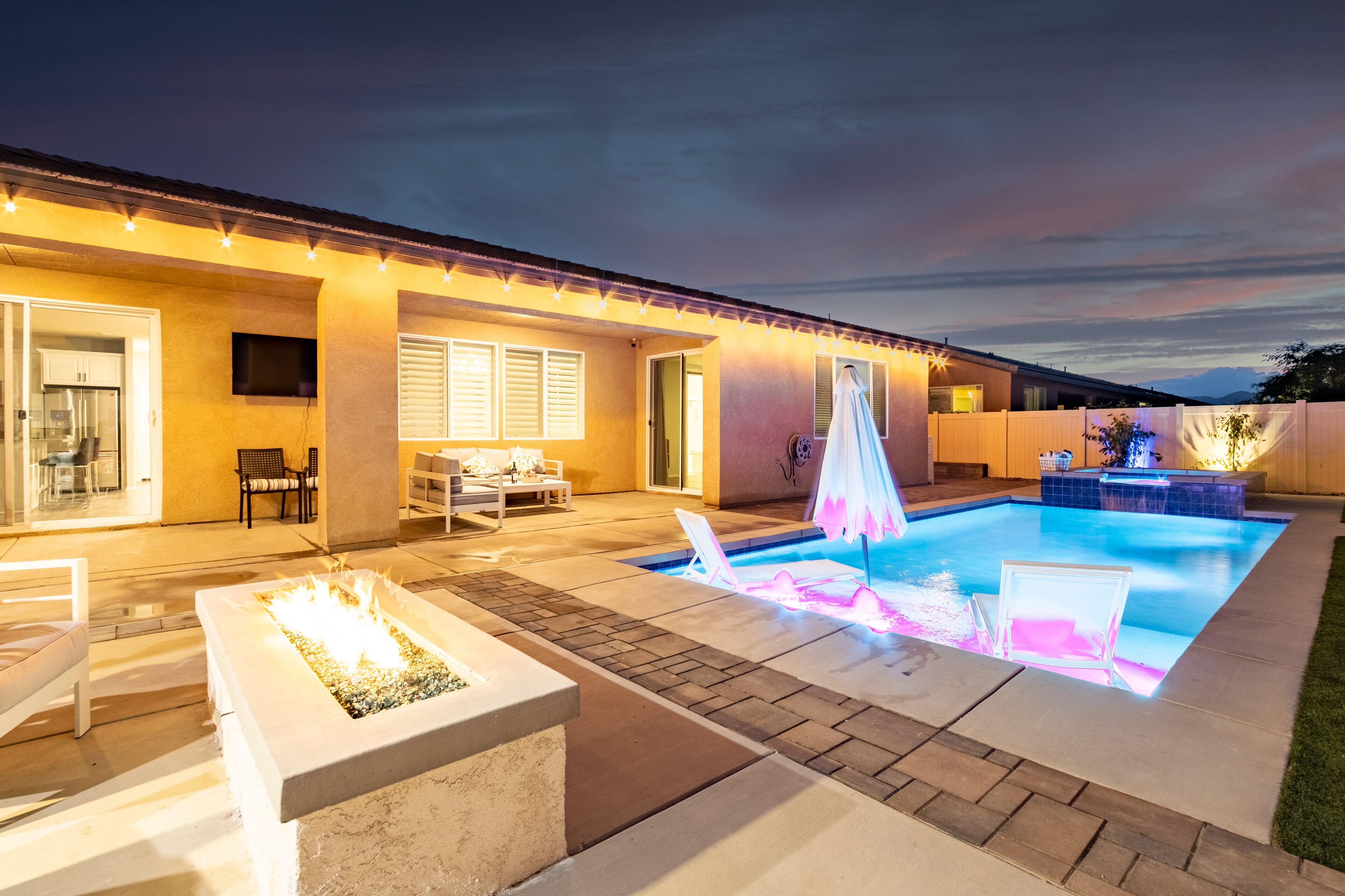 Piscine extérieure, piscine chauffée