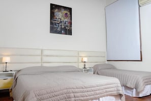 Desk, soundproofing, free WiFi - APARTHOUSE MENDOZA (Mendoza)