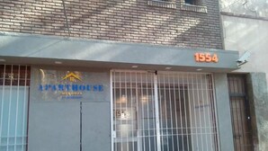 Fachada del alojamiento
