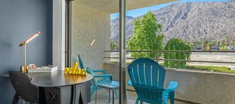 Relax @ Biarritz - Downtown Palm Springs - Pool, Hot Tub, Tennis, Mountain Views