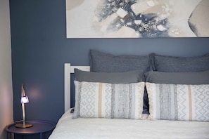4 chambres, fer et planche à repasser, Wi-Fi, draps fournis