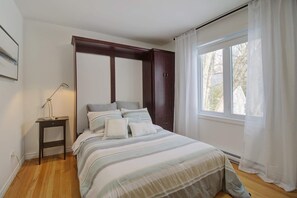 4 soverom, strykejern/-brett, wi-fi og sengetøy