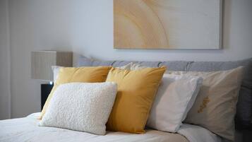 4 chambres, fer et planche Ă repasser, Wi-Fi, draps fournis