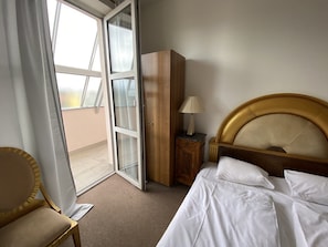 1 bedroom