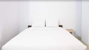 Standard Double Room | Desk, free WiFi