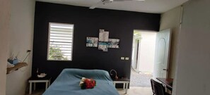 3 habitaciones, wifi gratis, ropa de cama y acceso para silla de ruedas 
