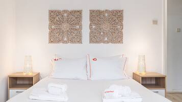 1 chambre, fer et planche à repasser, Wi-Fi gratuit, draps fournis